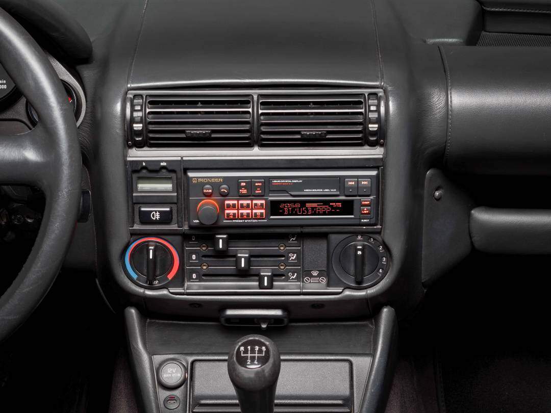 Pioneer SXT-C10PS im BMW Z1